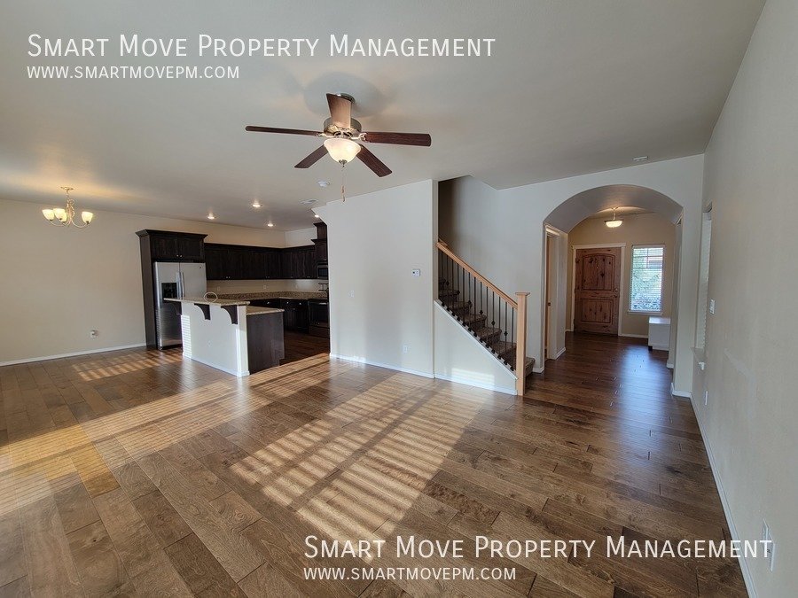 Adorable Two Story off Maple Grove. Neighborhood Pool, Park, Gym. Yard Care included property image