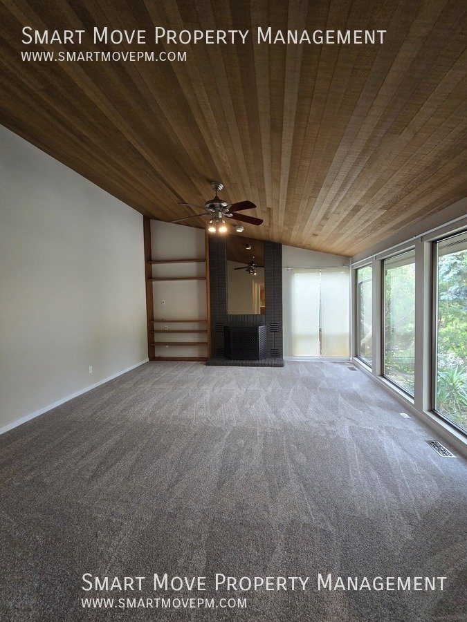 Chic & Modern Highlands Home.  3 Tiered Park-like Backyard property image