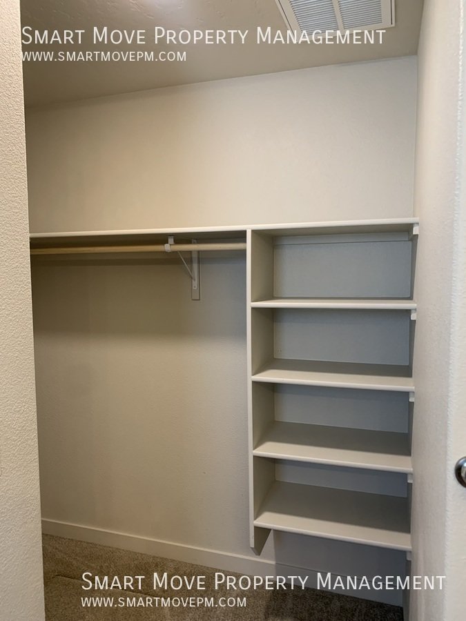 Adorable single level 3 bed in Kuna property image