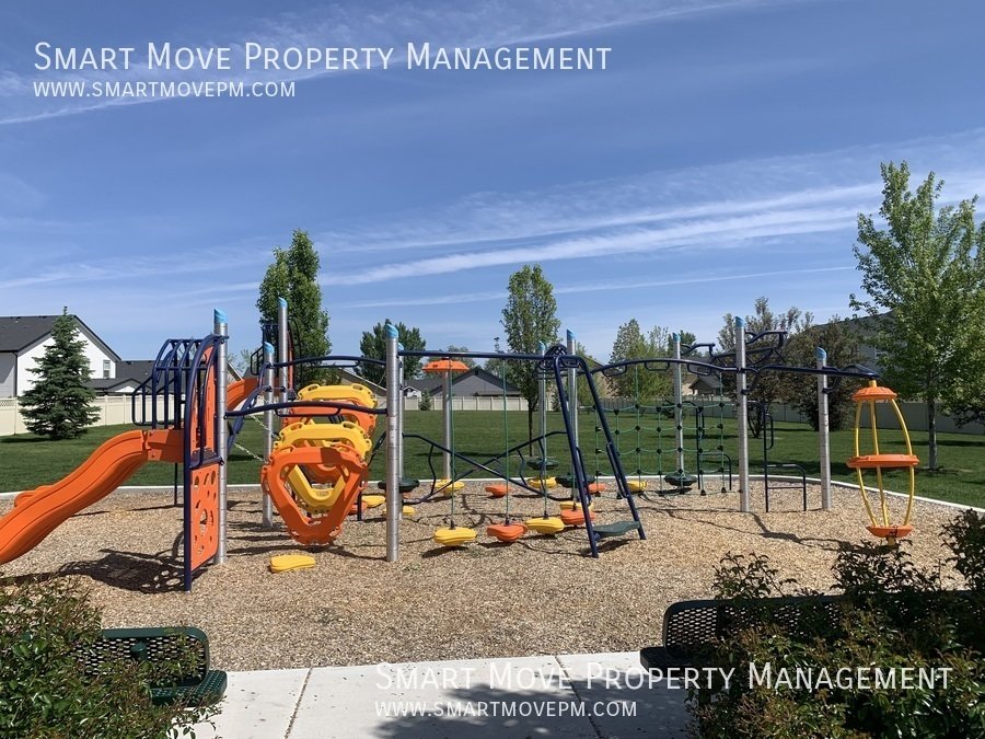 Adorable single level 3 bed in Kuna property image