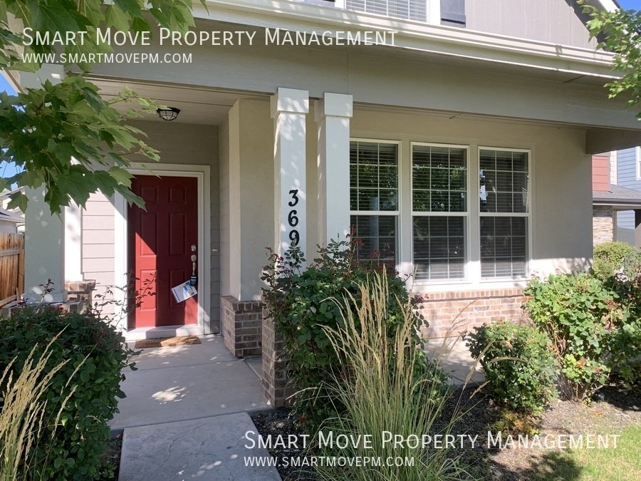 3 bd Patio Home Near Settlers Park. Low maintenance Yard. Oversized Garage property image