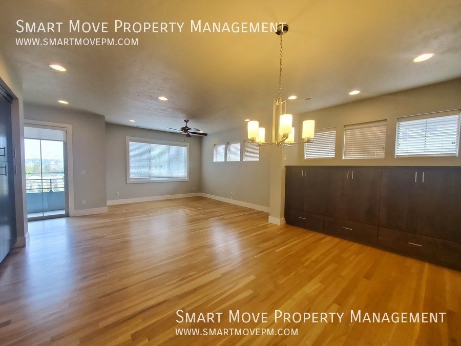 Executive East Boise 3 bd on the River, Greenbelt, Pool, Gym property image