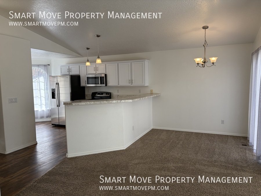 Single level 3 bed home in desirable Columbia Village property image