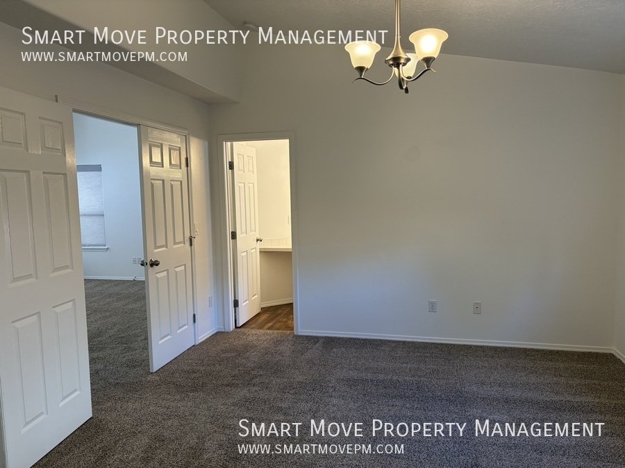 Single level 3 bed home in desirable Columbia Village property image