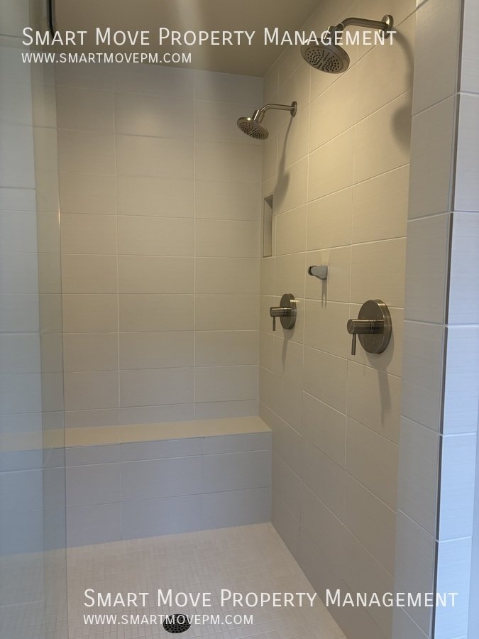 Beautiful 3 bed + bonus room + office home in East Boise. Near Micron property image