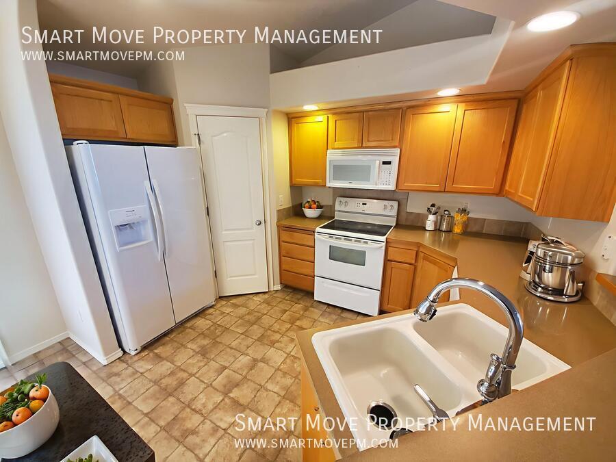 Meridian 4bd w/Bonus Near Rocky Mountain HS, Pool, Parks. property image