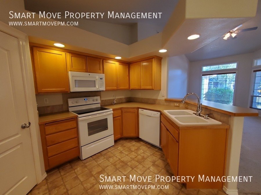 Meridian 4bd w/Bonus Near Rocky Mountain HS, Pool, Parks. property image