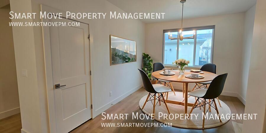 Spectacular Harris Ranch Townhome Nestled between Foothills & Greenbelt property image