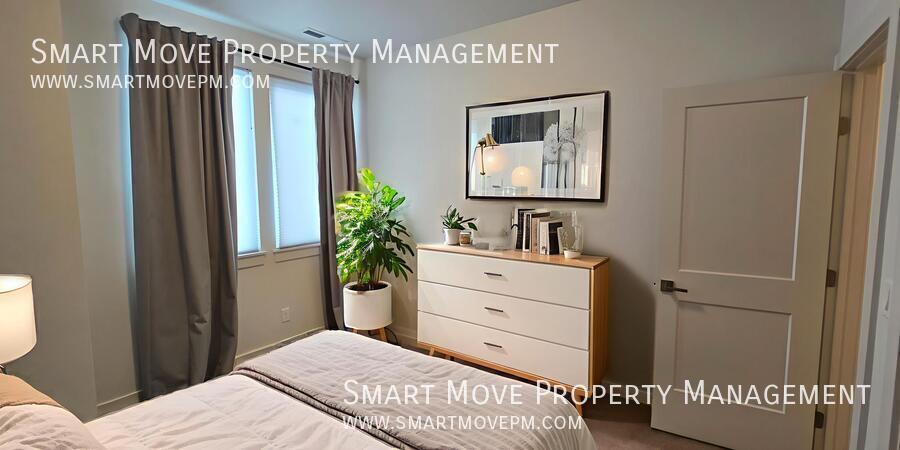 Spectacular Harris Ranch Townhome Nestled between Foothills & Greenbelt property image