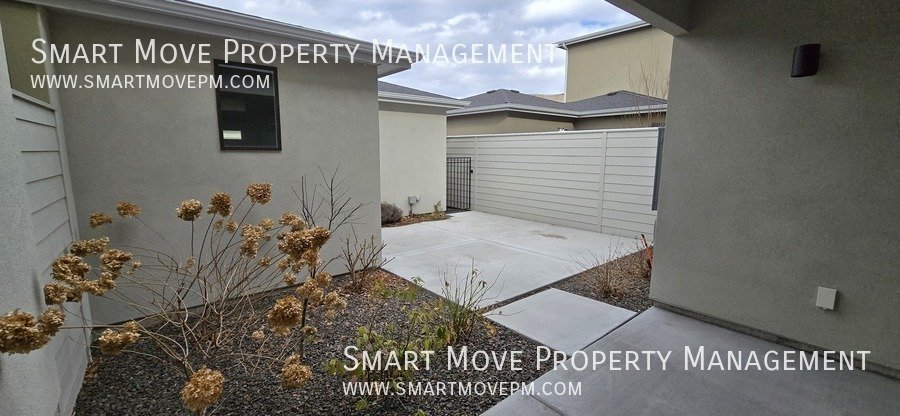 Spectacular Harris Ranch Townhome Nestled between Foothills & Greenbelt property image