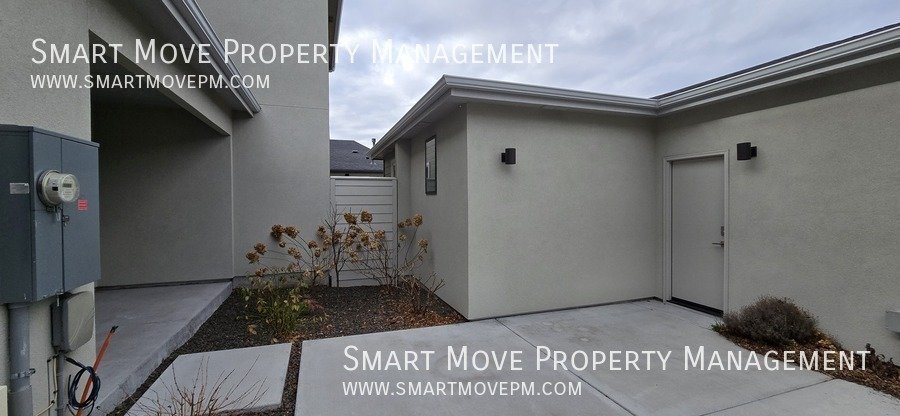 Spectacular Harris Ranch Townhome Nestled between Foothills & Greenbelt property image