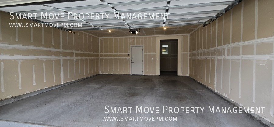 Spectacular Harris Ranch Townhome Nestled between Foothills & Greenbelt property image