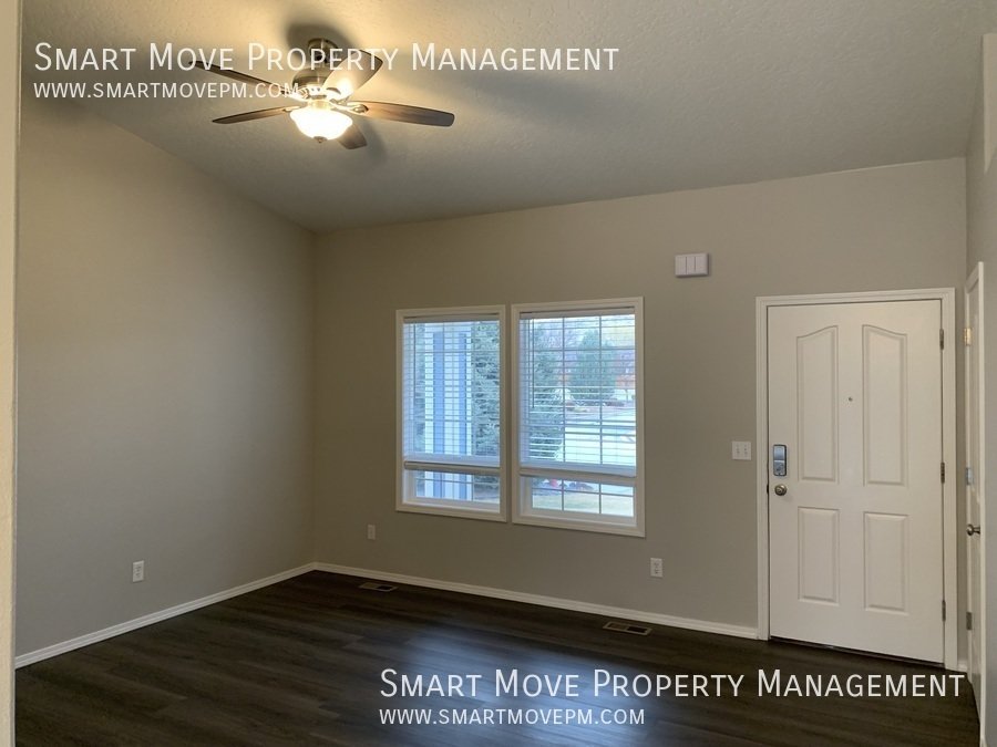 Beautiful 5 bed plus office in Columbia Village property image