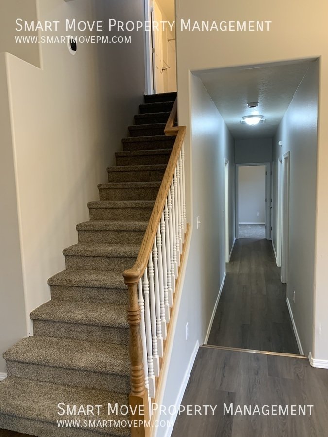 Beautiful 5 bed plus office in Columbia Village property image