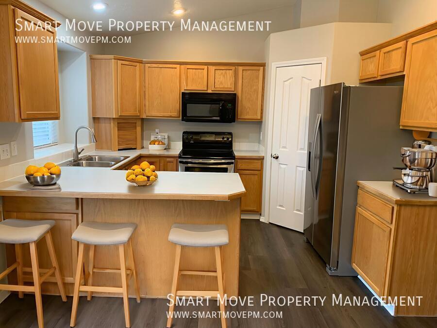 Beautiful 5 bed plus office in Columbia Village property image