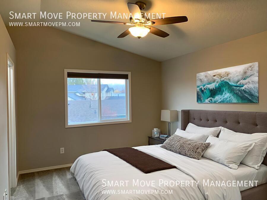 Beautiful 5 bed plus office in Columbia Village property image