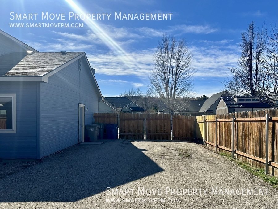 Beautiful 5 bed plus office in Columbia Village property image