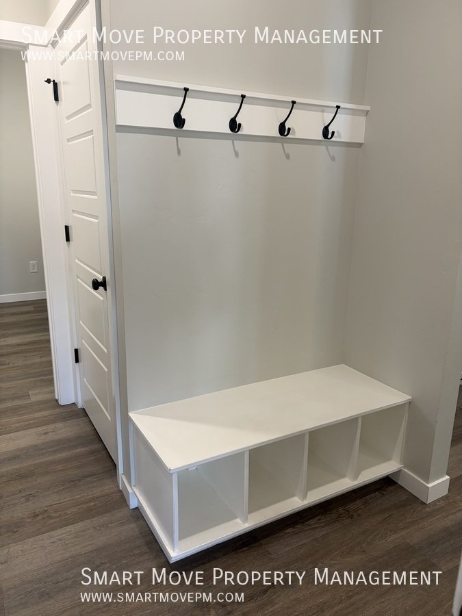 Modern 4 Bed Single Story in South Boise property image