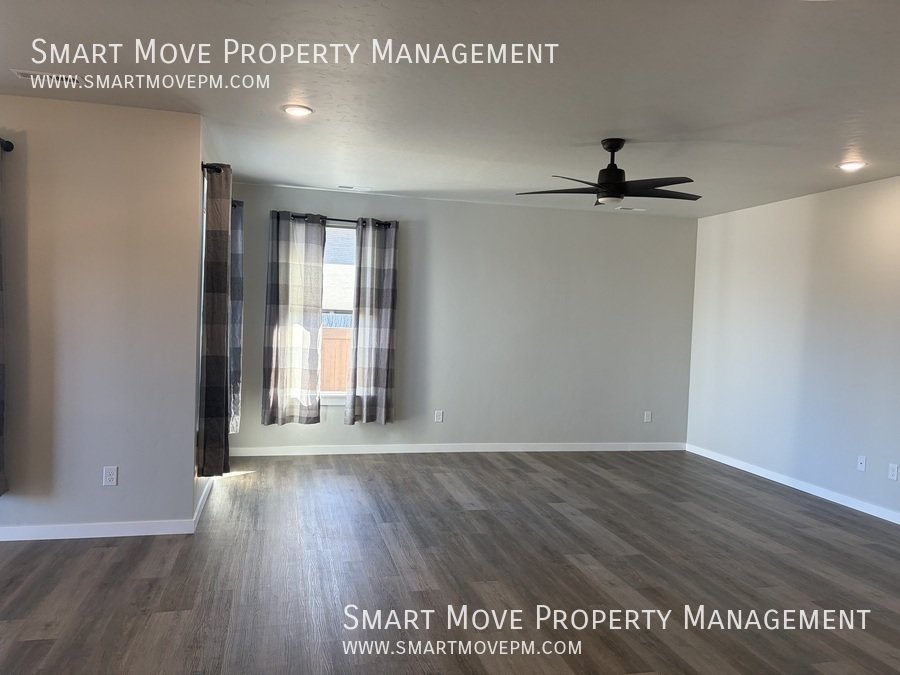 Modern 4 Bed Single Story in South Boise property image