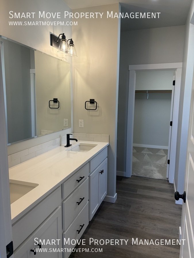 Modern 4 Bed Single Story in South Boise property image