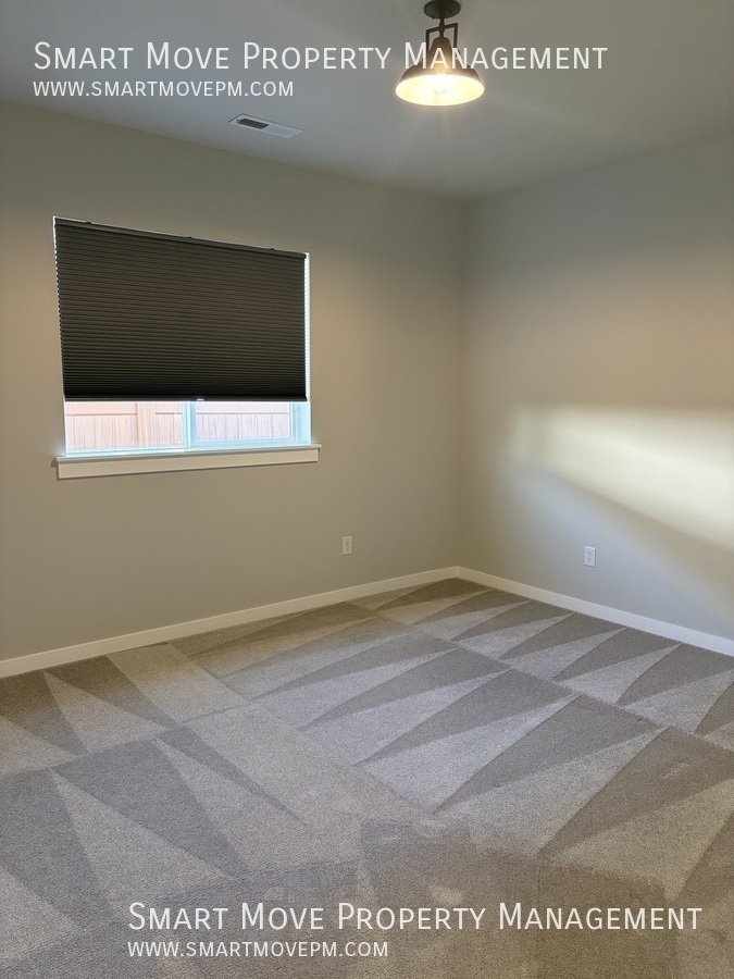 Modern 4 Bed Single Story in South Boise property image