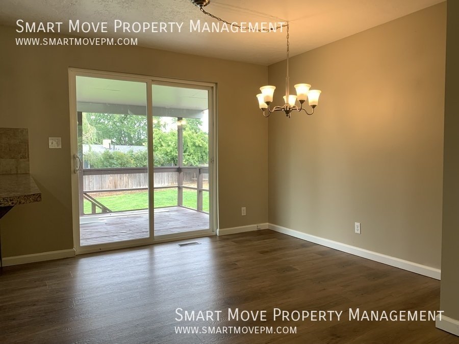 Upgraded split level 4 bed home in West Bench property image