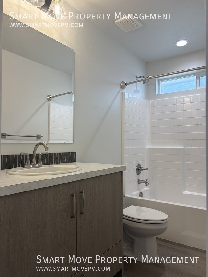 Brand New Home For Rent in Meridian, 3 Car Garage property image