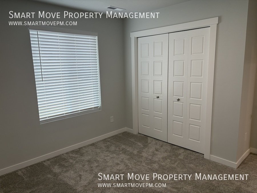 Brand New Home For Rent in Meridian, 3 Car Garage property image