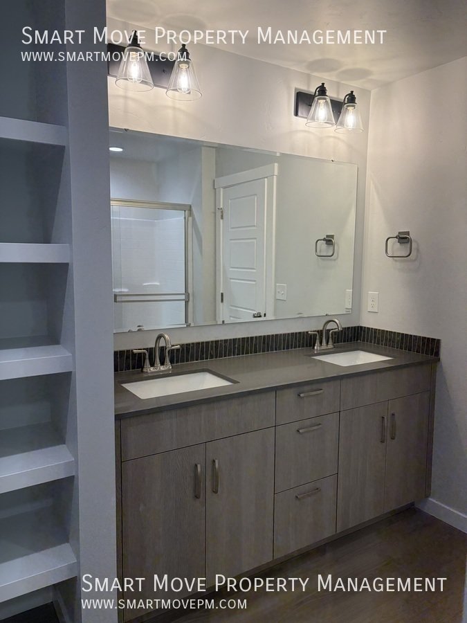 Brand New Home For Rent in Meridian, 3 Car Garage property image