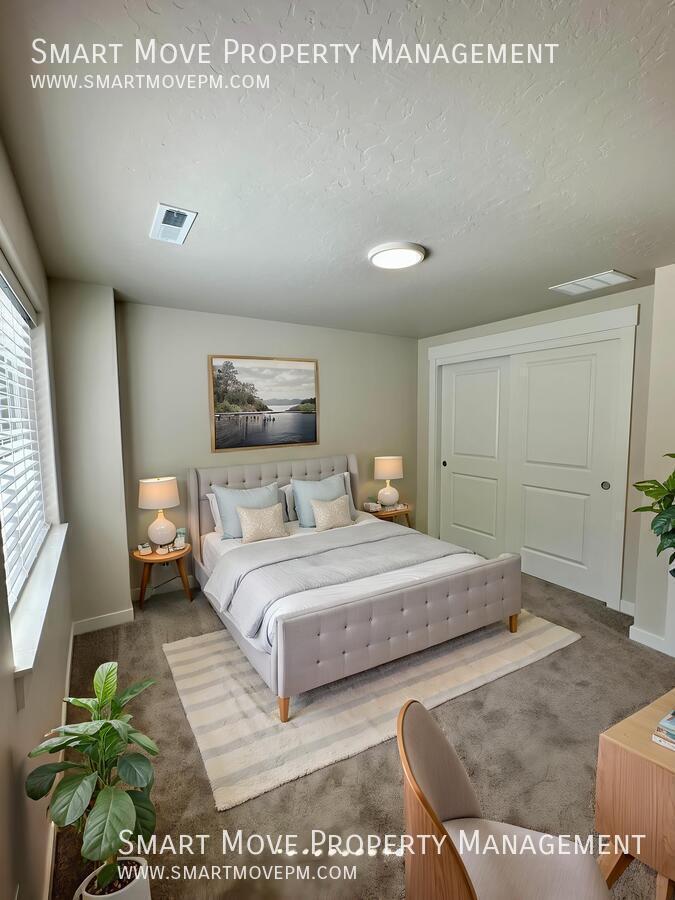 Brand new 3 bed near the foothills property image