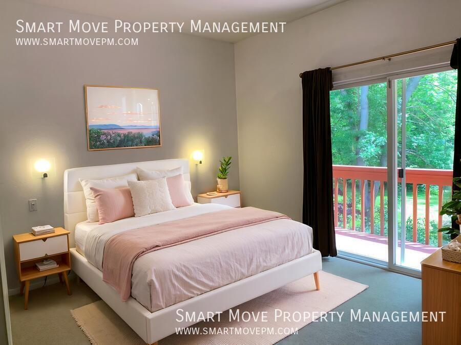 E Boise Townhome off Warm Springs. Near St Lukes, Foothills, BSU, Downtown, Parks property image