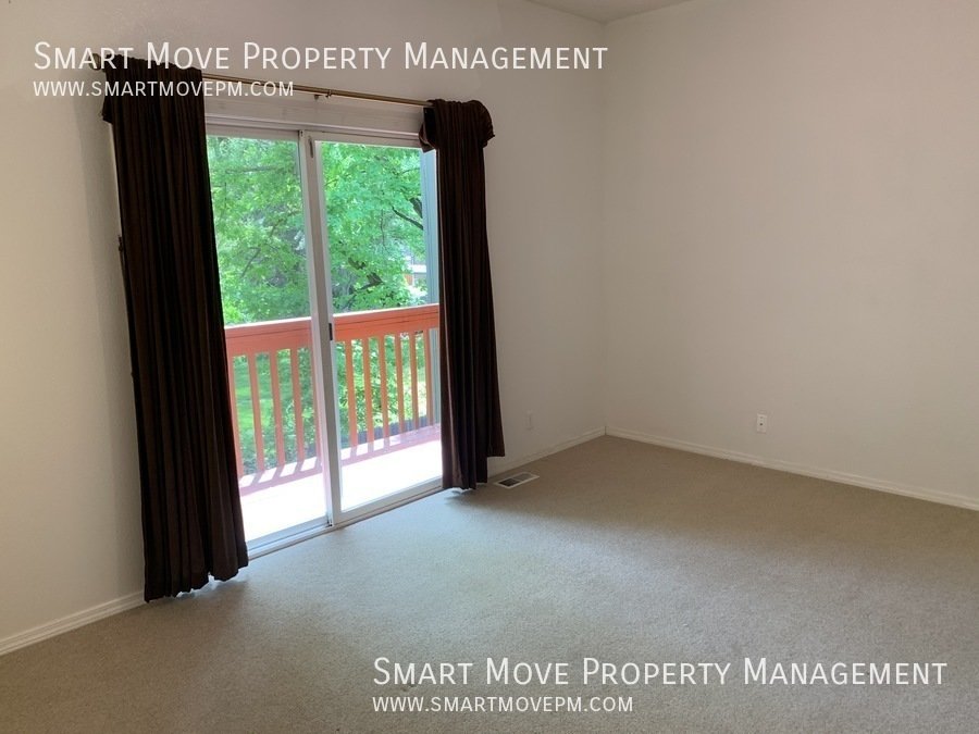 E Boise Townhome off Warm Springs. Near St Lukes, Foothills, BSU, Downtown, Parks property image