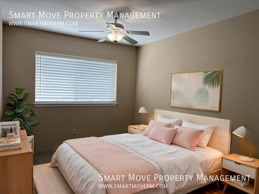 Charming 3 bed in Oak Park Village property image