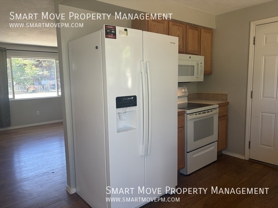 Charming 3 bed, single story home Willow Lane Park property image
