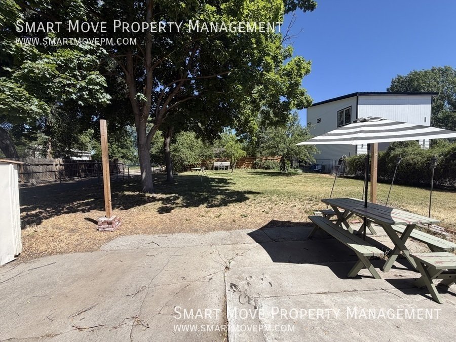 Charming 3 bed, single story home Willow Lane Park property image