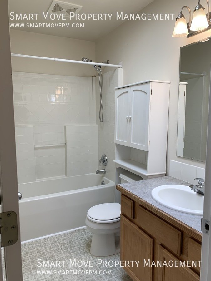 Charming East Boise 4 bed. Corner lot! property image