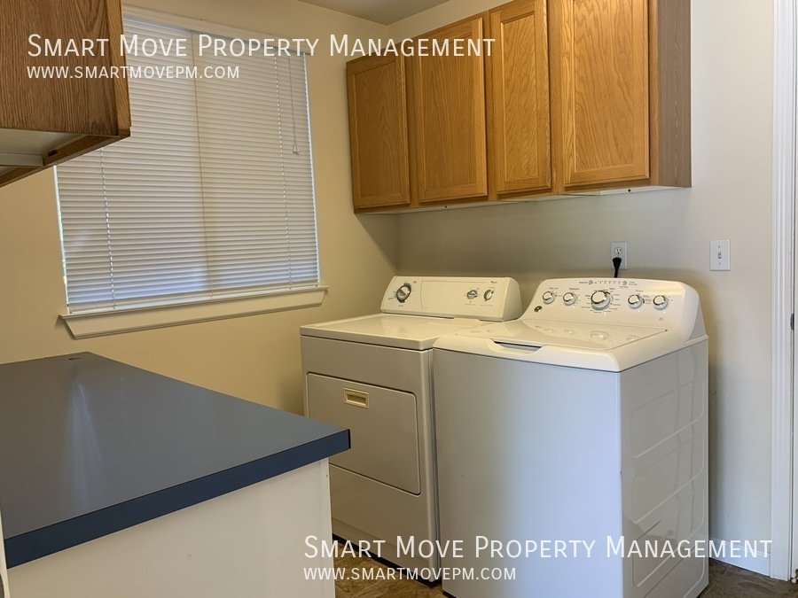 Charming East Boise 4 bed. Corner lot! property image