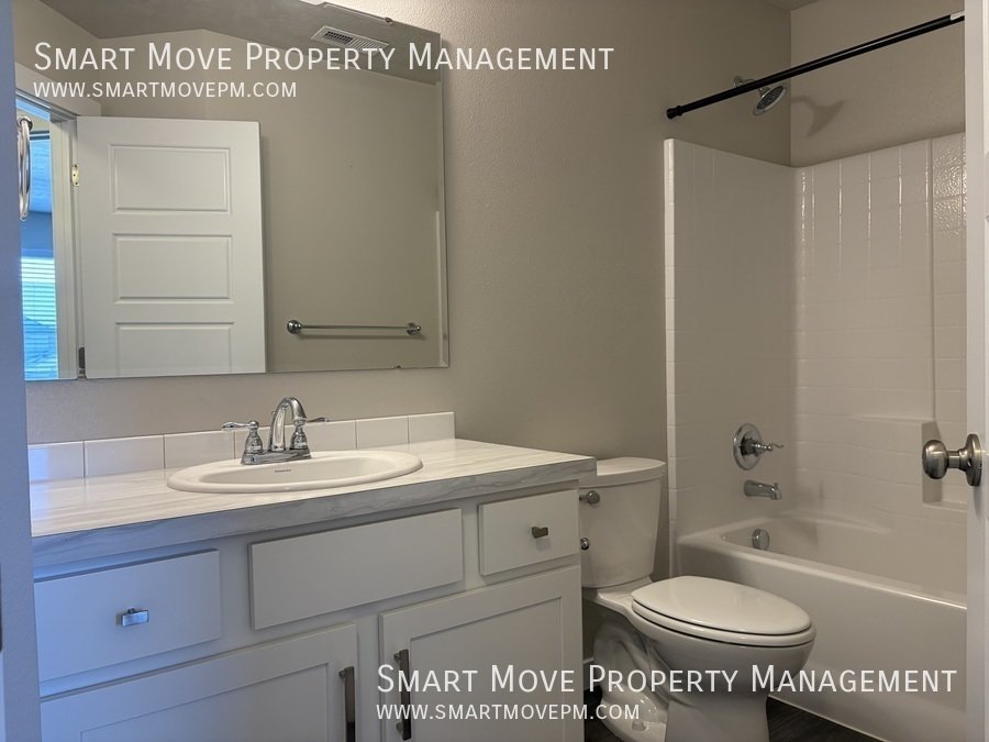 Beautiful 3 bed, 2 story home near Costco property image