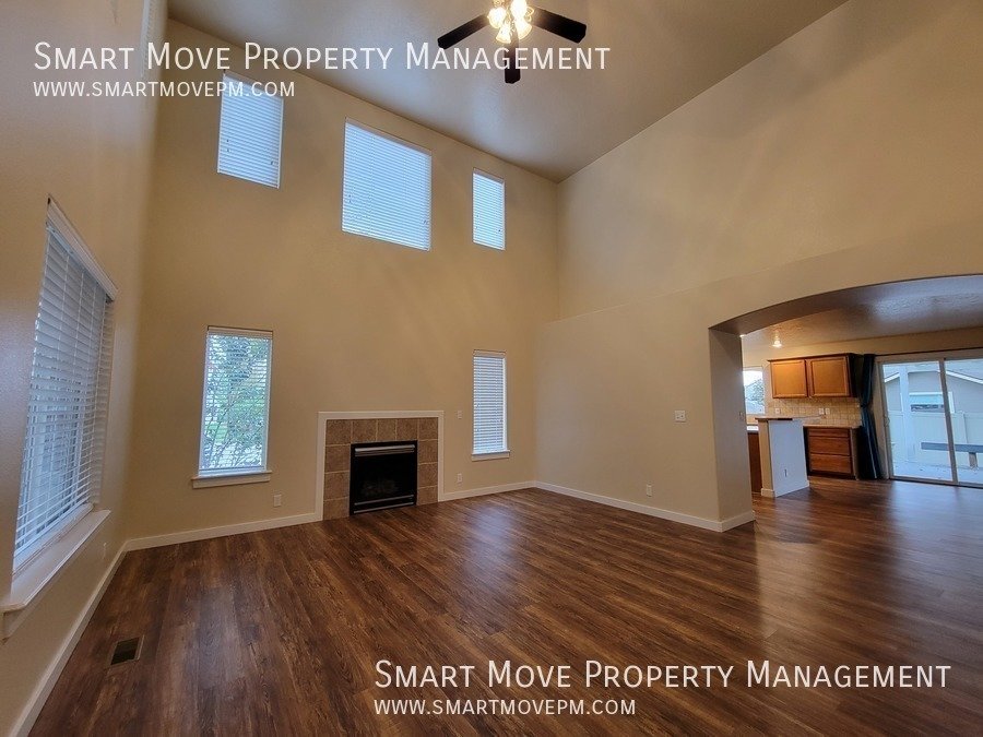 Huge Meridian 4 bedroom, RV Parking, Neighborhood Park property image