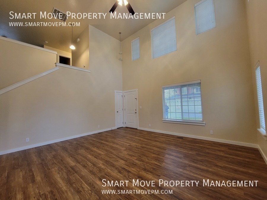 Huge Meridian 4 bedroom, RV Parking, Neighborhood Park property image