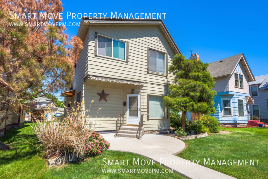 Historic North End 1 bdrm. Walk to Hyde Park, Camel Back, Co-op. Unit #4 property image