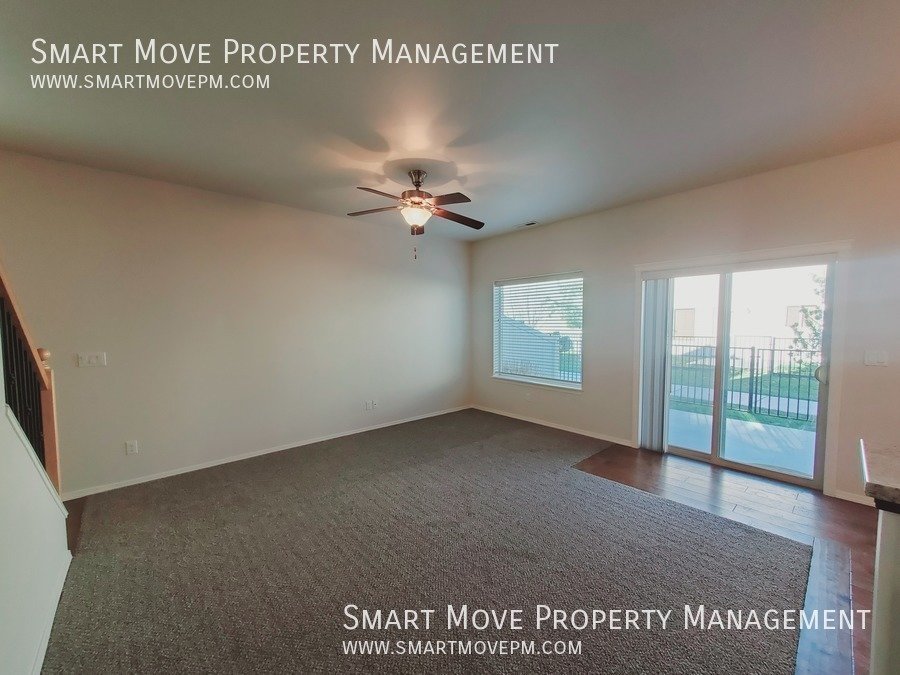 Adorable Two Story off Maple Grove. Neighborhood Pool, Park, Gym. Yard Care included property image