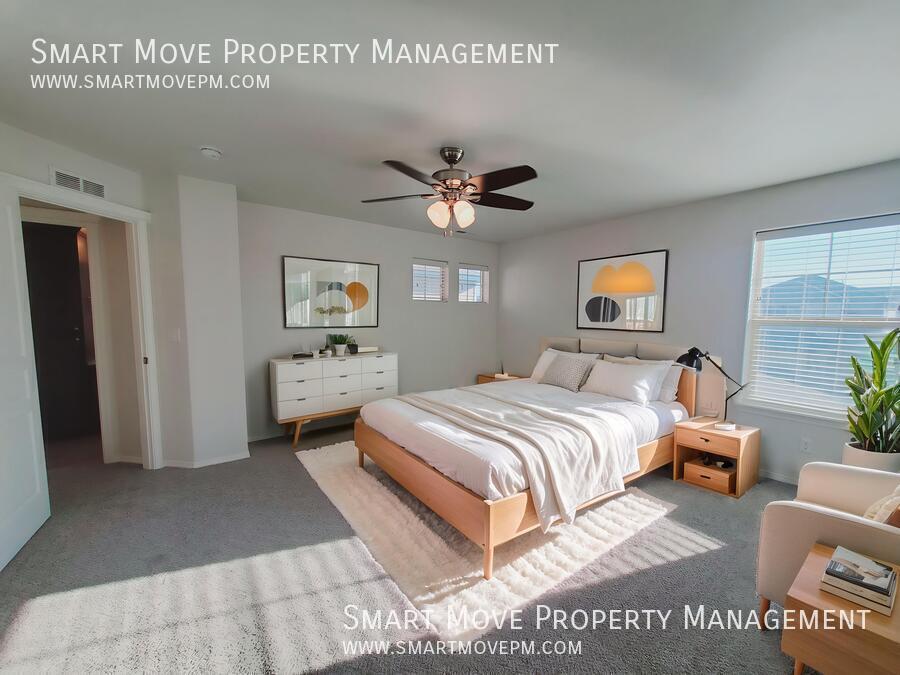 Adorable Two Story off Maple Grove. Neighborhood Pool, Park, Gym. Yard Care included property image