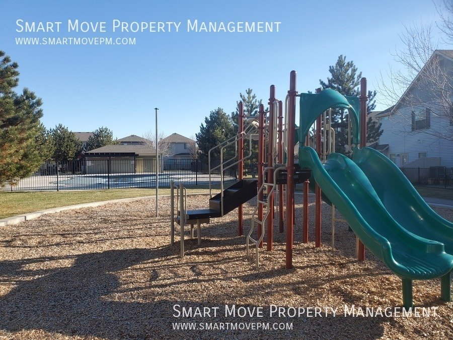 Adorable Two Story off Maple Grove. Neighborhood Pool, Park, Gym. Yard Care included property image