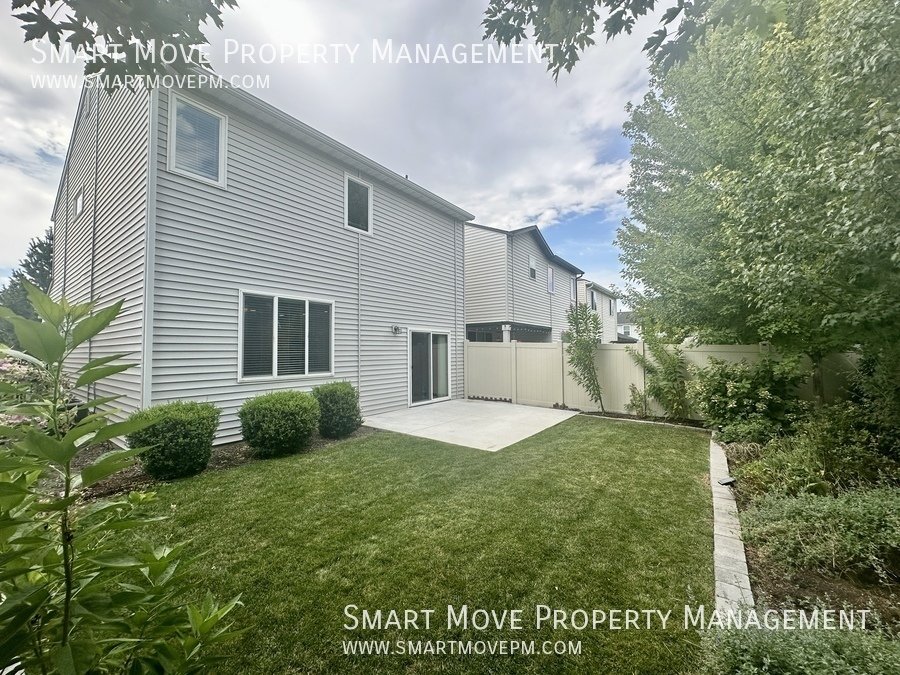 Spacious & Modern Living in the Heart of Meridian property image